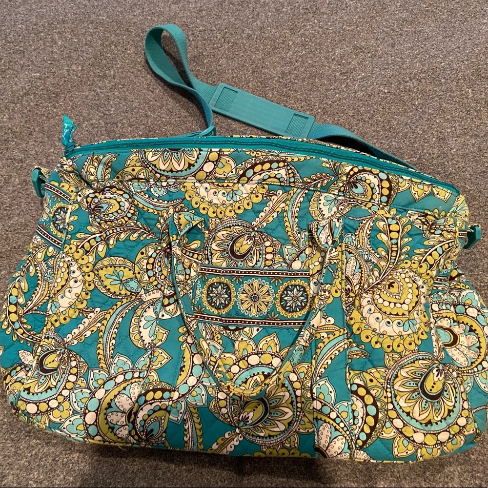 Used by great condition Vera Bradley duffle bag